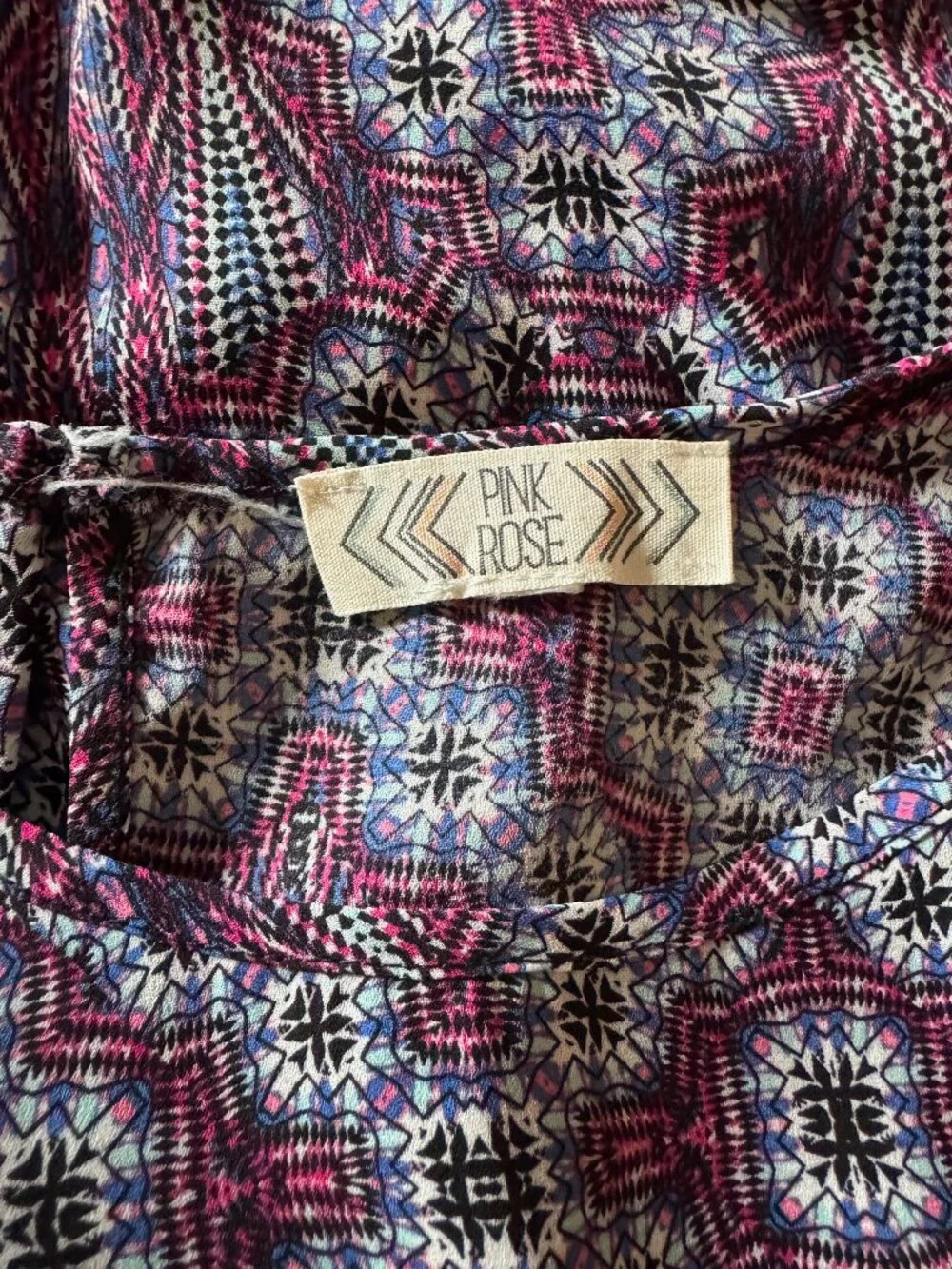 Womens Medium Pink Rose Cap Sleeve Boho Blouse Scoop Neck Multicolor Geometric